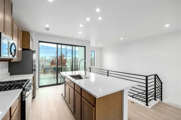 2076 S Holly ST #2, Denver, CO 80222