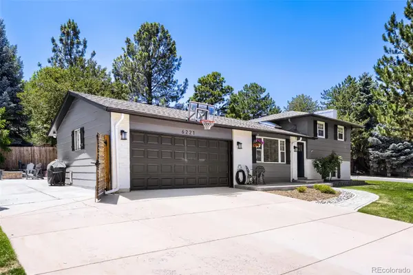 6221 S Ash CIR, Centennial, CO 80121