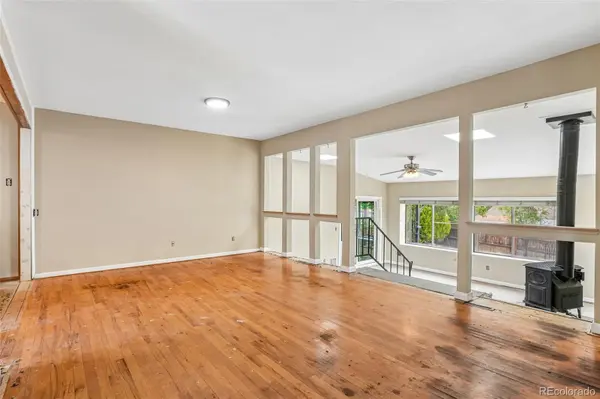 926 S Robb WAY, Lakewood, CO 80226