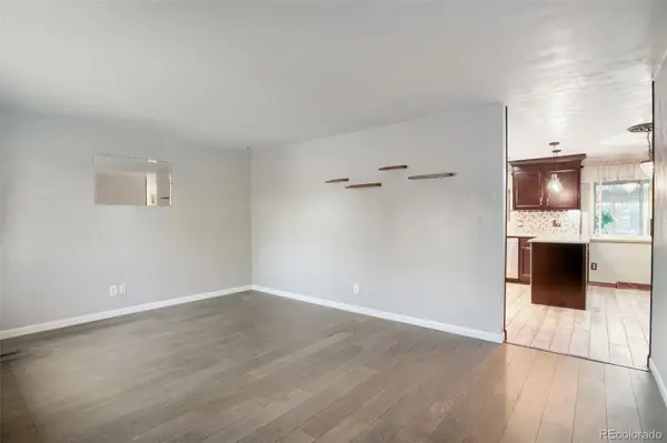 3173 W Farmdale RD, Englewood, CO 80110