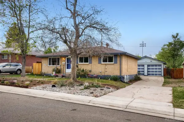 3173 W Farmdale RD, Englewood, CO 80110