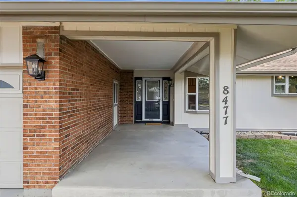 8477 W 74th PL, Arvada, CO 80005