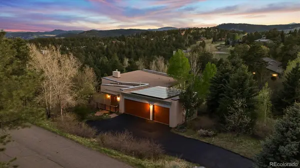 21946 Panorama DR, Golden, CO 80401