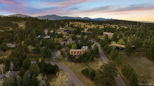 21946 Panorama DR, Golden, CO 80401