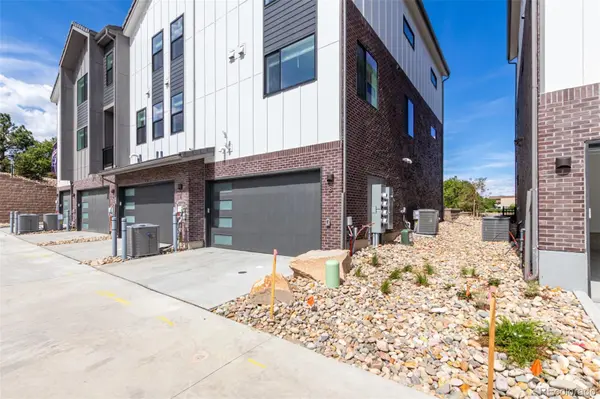 8 Ascent TRL, Englewood, CO 80112
