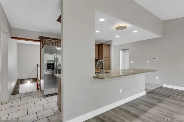 2093 S Rifle ST, Aurora, CO 80013