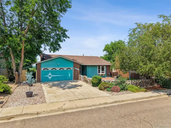 7861 W 72nd PL, Arvada, CO 80005