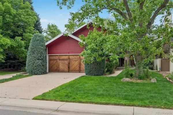 30 S Dexter ST, Denver, CO 80246