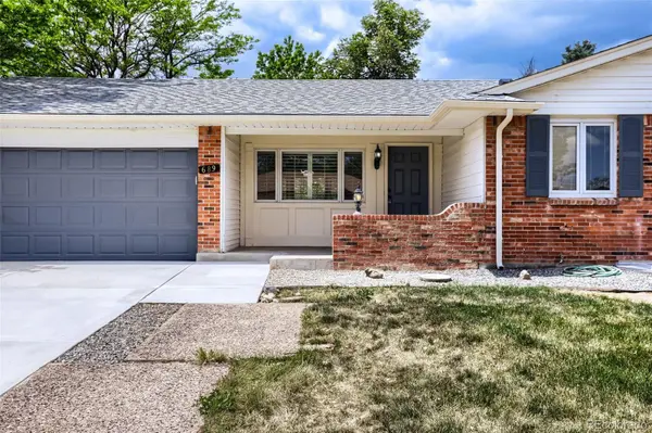 689 Jasper ST, Aurora, CO 80011