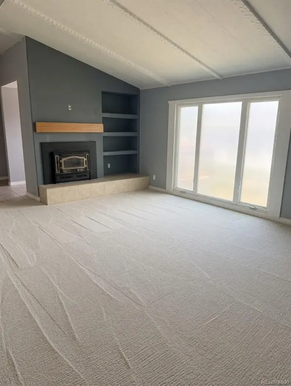 4211 E 100th AVE, Thornton, CO 80229