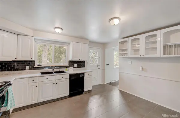6252 Pierson CT, Arvada, CO 80004