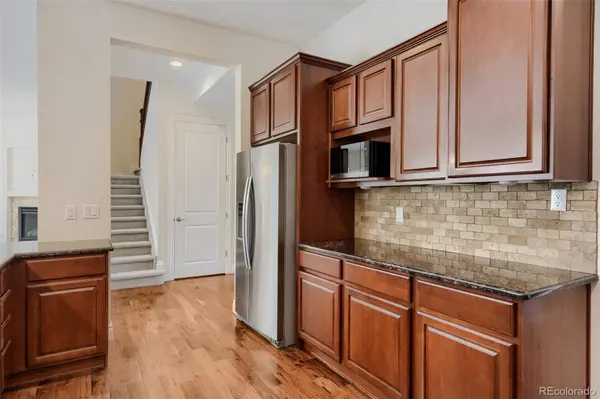 10262 Greentrail CIR, Lone Tree, CO 80124