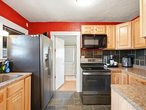 53 S 10th AVE, Brighton, CO 80601