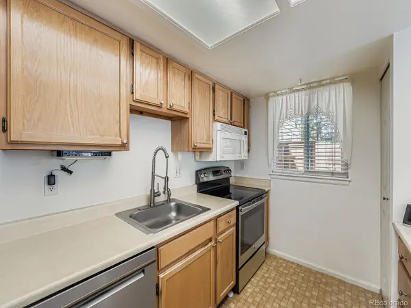 1044 S Yampa ST #C, Aurora, CO 80017