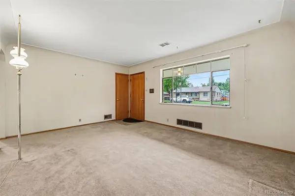 6420 W 60th PL, Arvada, CO 80003