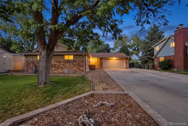 9873 W 77th AVE, Arvada, CO 80005