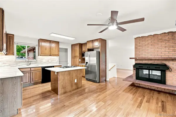 9873 W 77th AVE, Arvada, CO 80005