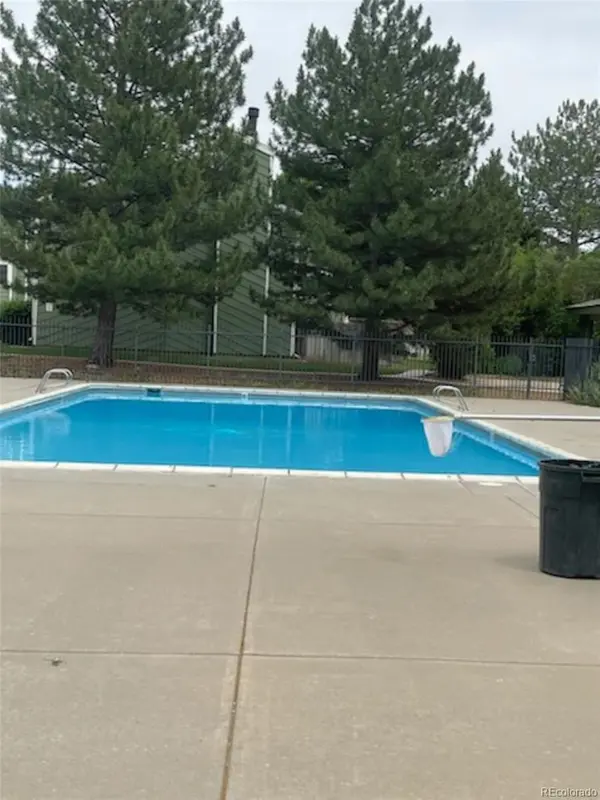 912 S Peoria ST, Aurora, CO 80012
