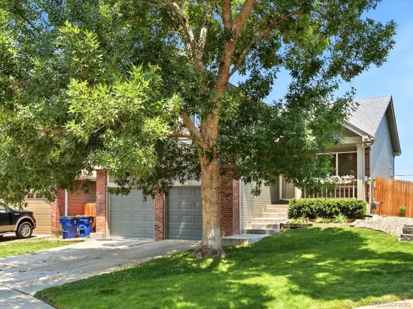 3863 W 63rd PL, Arvada, CO 80003
