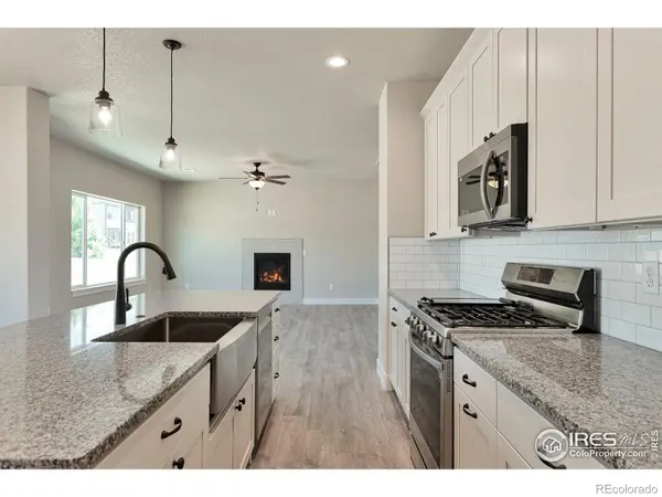 9046 Harlequin CIR, Frederick, CO 80504