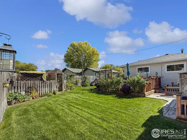 327 E Emerson ST, Holyoke, CO 80734