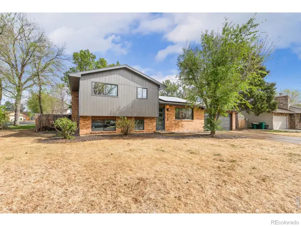 2124 Manchester DR, Fort Collins, CO 80526