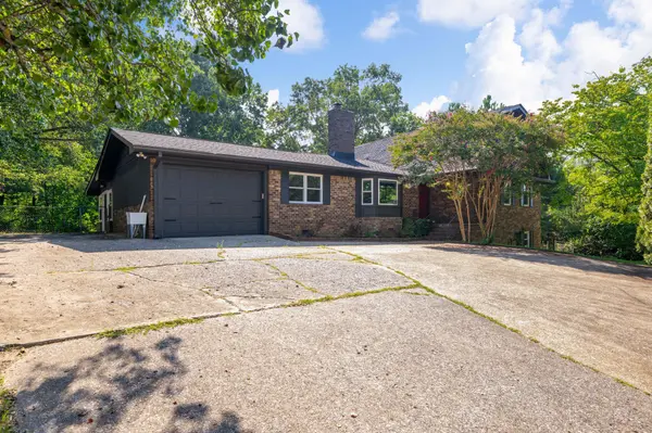 1220 Franklin Dr, Chattanooga, TN 37421