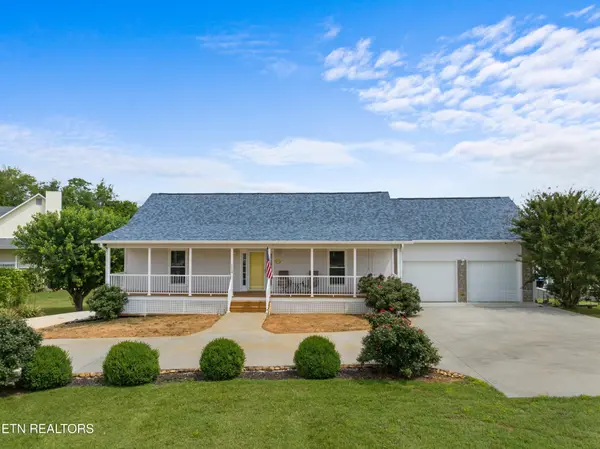 1114 Lake Ridge Drive,  Dandridge,  TN 37725