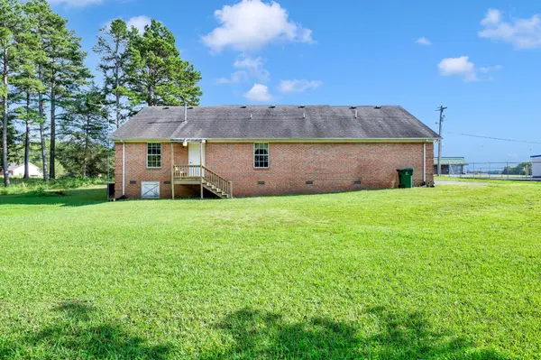 121 Joe Ave, Hohenwald, TN 38462
