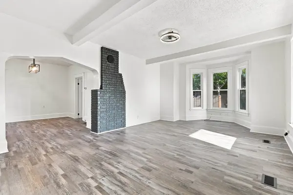 2427 N Standard St, Spokane, WA 99207-1647