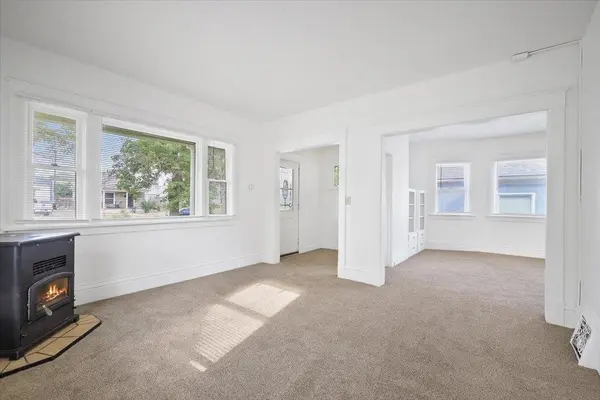 1421 W Indiana Ave, Spokane, WA 99205
