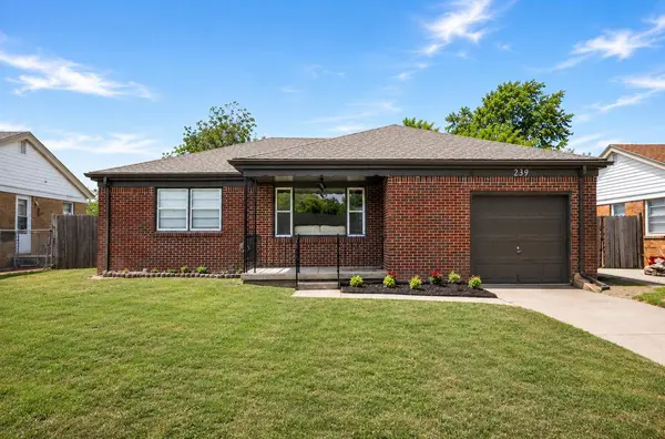 239 Hungerford Ave,  Haysville,  KS 67060