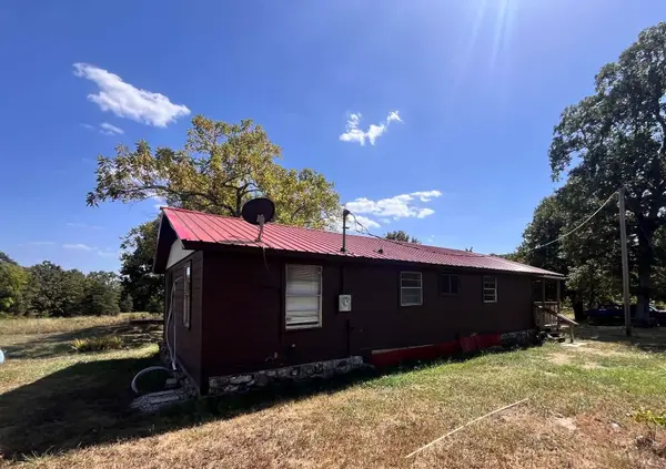 3065 N Camp Creek RD, Mammoth Spring, AR 72554