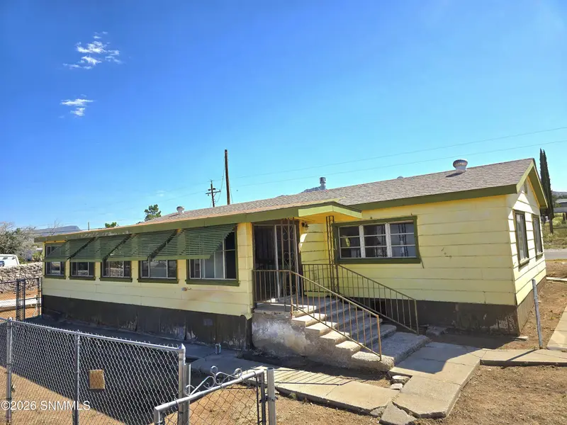 15785 Padre La Rue ST, Organ, NM 88052