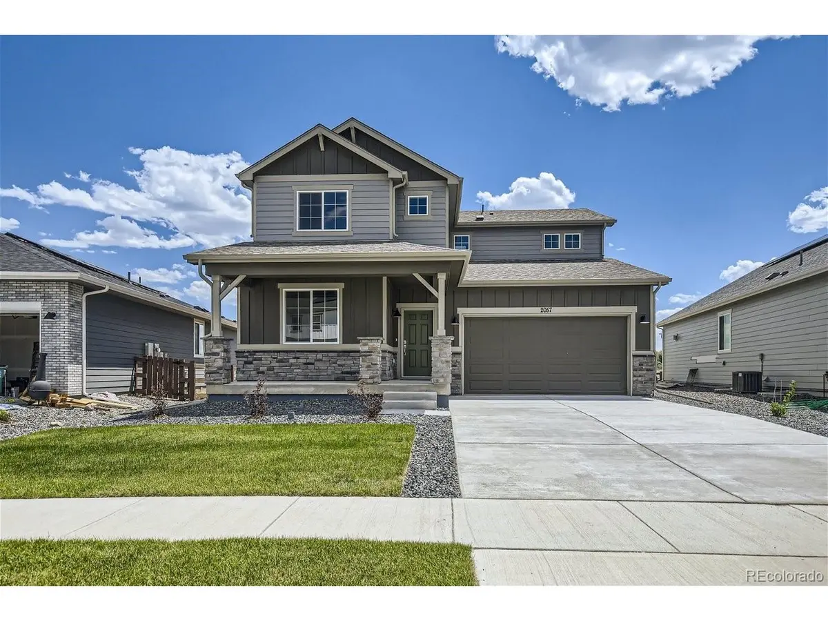 54928 E 28th, Strasburg, CO 80136