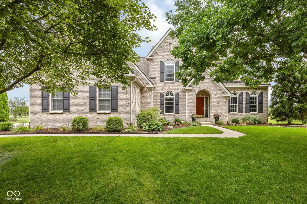 1015 Watertown DR, Westfield, IN 46074