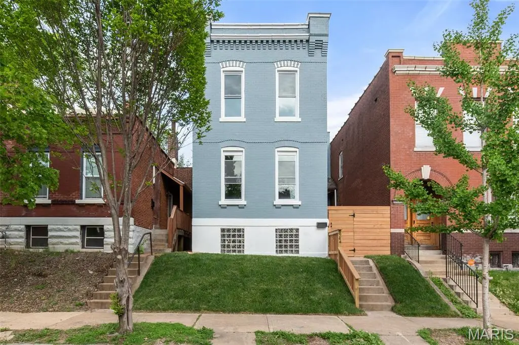 3244 Michigan AVE, St Louis, MO 63118