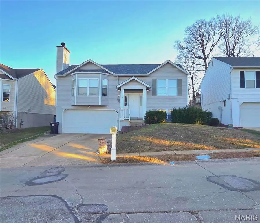 3261 5 Oaks, Arnold, MO 63010