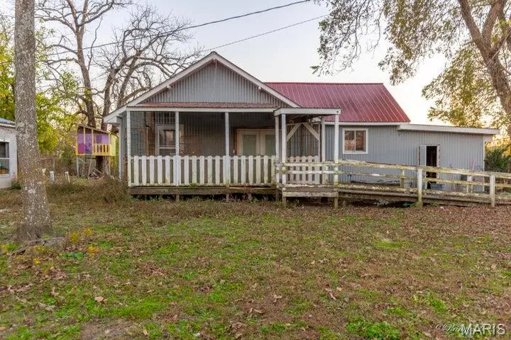14140 County Road 6950, Moody, MO 65777