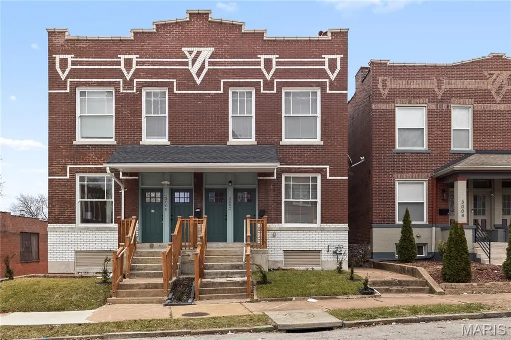 3002 California, St Louis, MO 63118