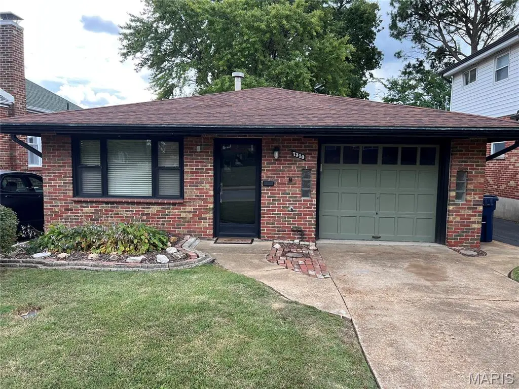 7310 Weil AVE, Shrewsbury, MO 63119
