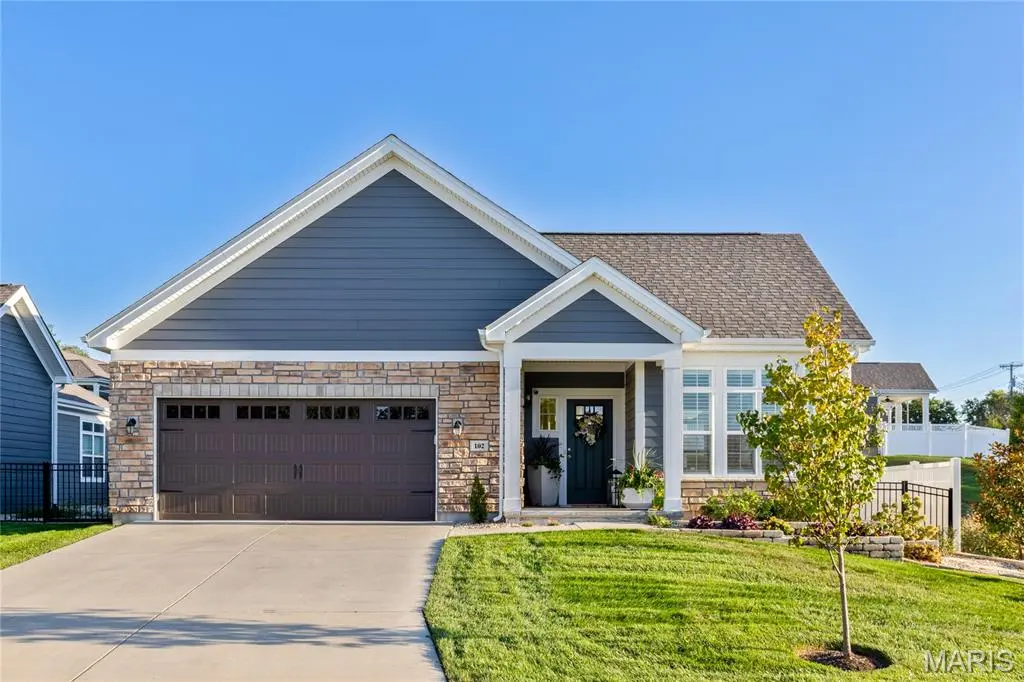 102 Lilac Blossom DR, Cottleville, MO 63304