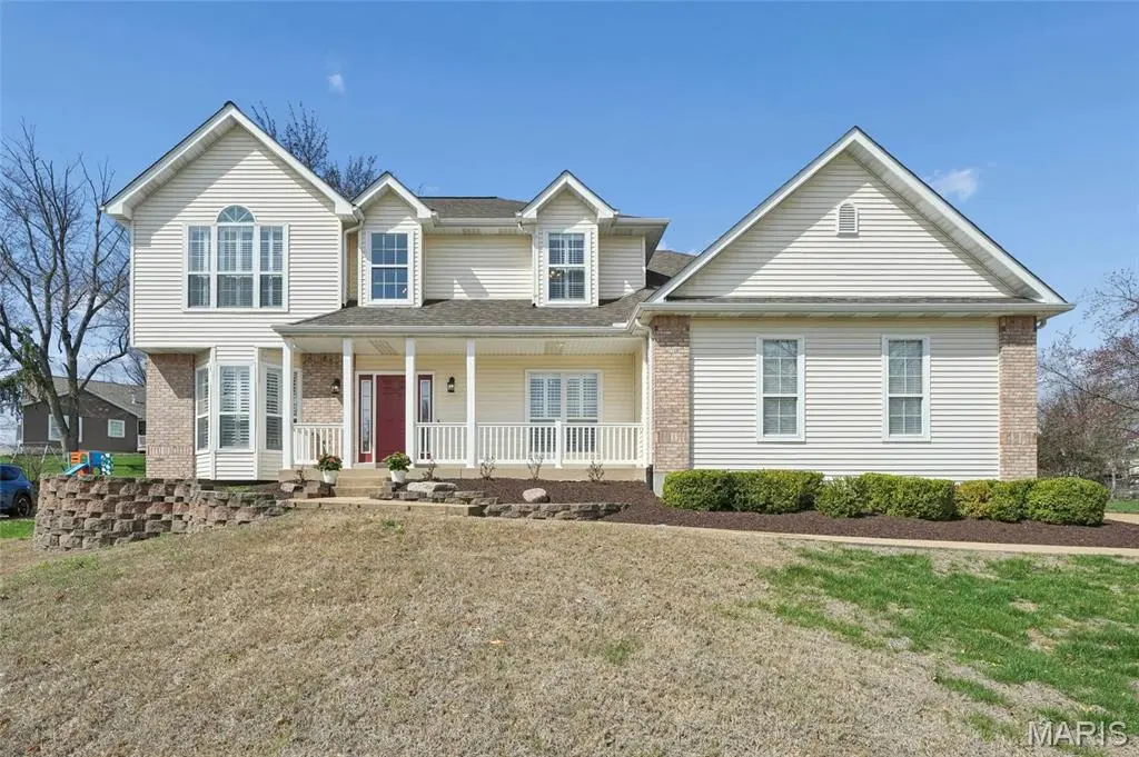 1059 Huthmaker AVE, Kirkwood, MO 63122