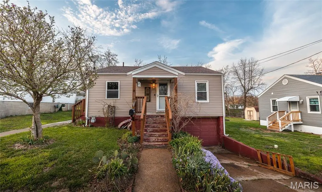 709 E 6th ST, Rolla, MO 65401