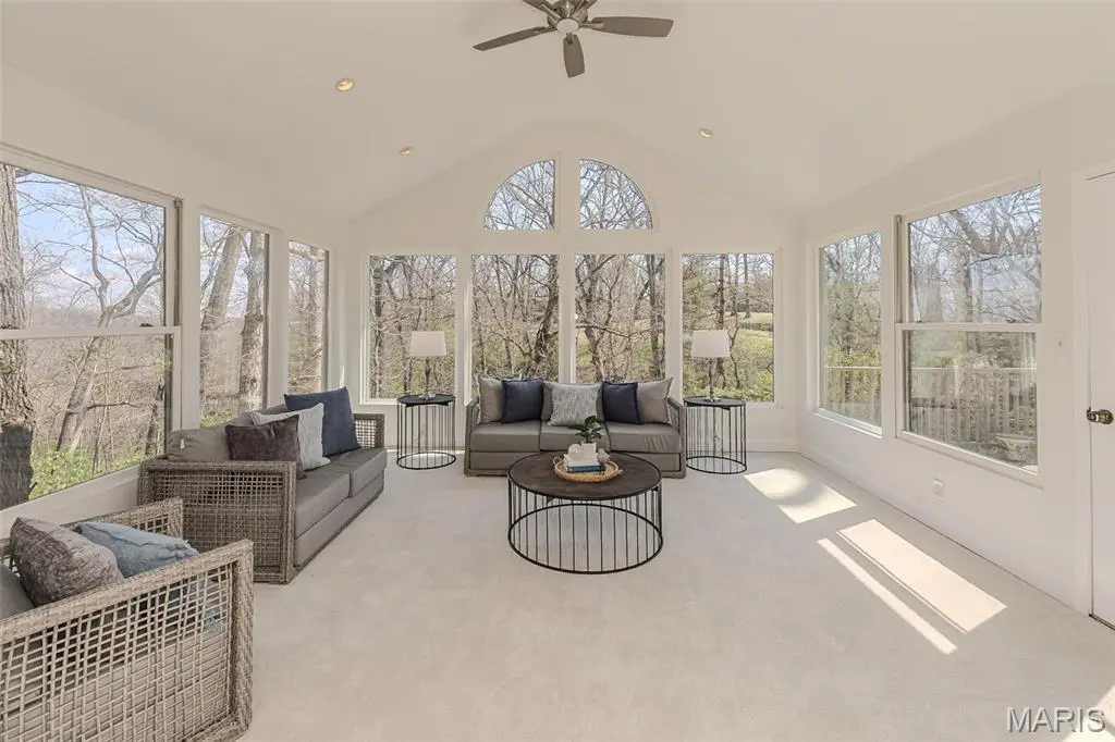 6570 Ike DR, Barnhart, MO 63012