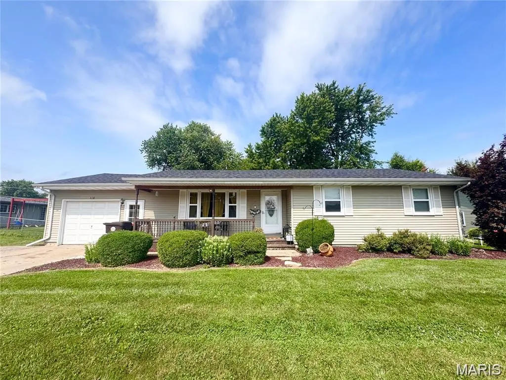 318 S Breckenridge AVE, Palmyra, MO 63461