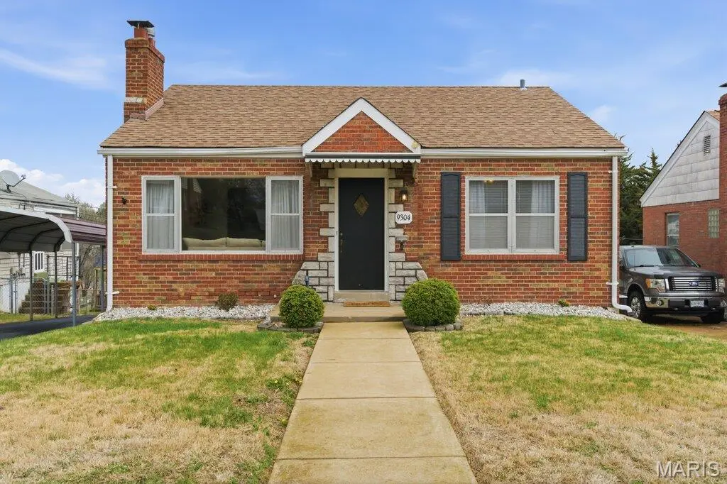 9304 Aster AVE, Affton, MO 63123
