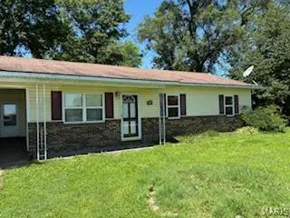 507 Railroad, Matthews, MO 63867