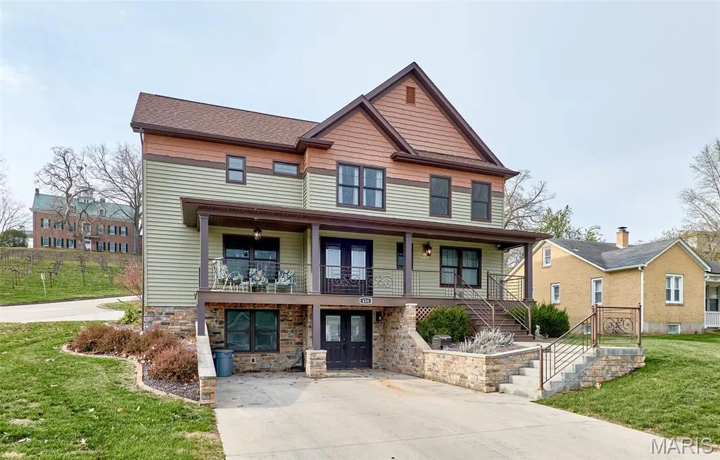 416 W 12th ST, Hermann, MO 65041