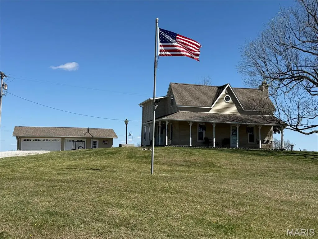 15892 State Highway 6, Novinger, MO 63559